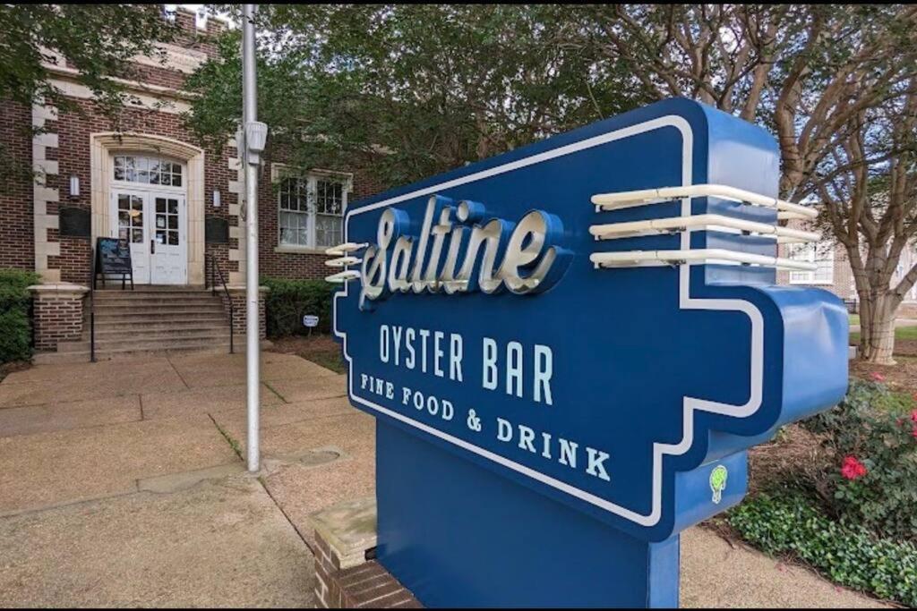 Short Walk To Jsu Stadium, Hospitals, And Bars In Fondren Jackson Exterior foto