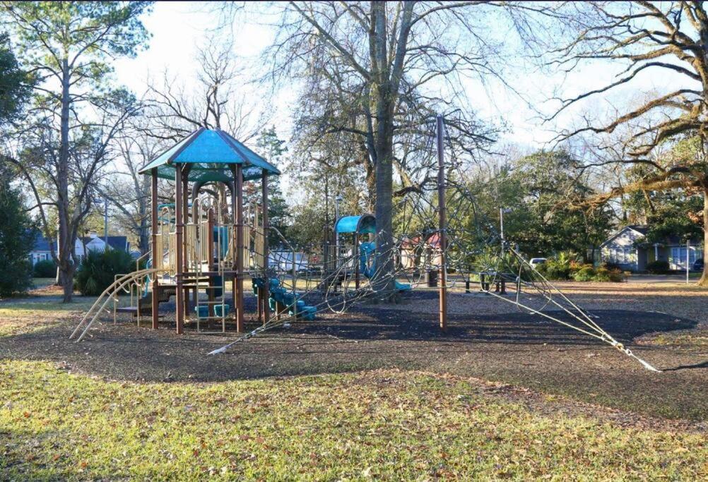 Short Walk To Jsu Stadium, Hospitals, And Bars In Fondren Jackson Exterior foto